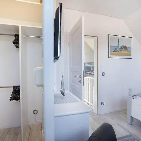 Ostseestern * 格洛米茨